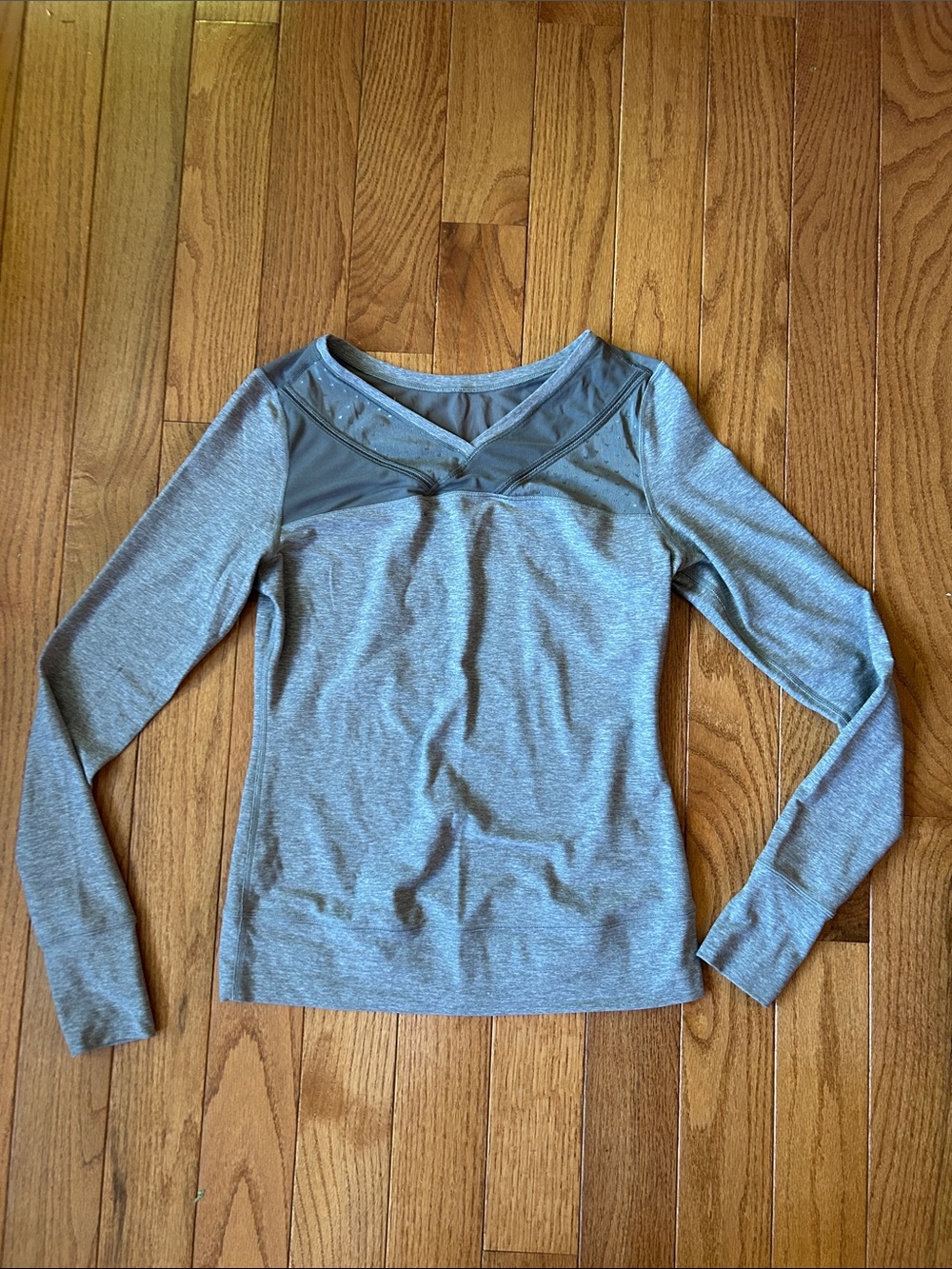lululemon athletica Gray Long Sleeve V-Neck Active Top
